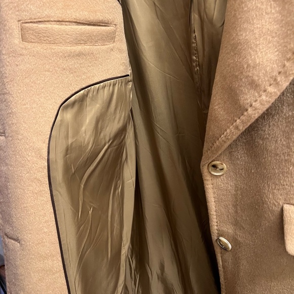 Banana Republic Wool Coat size medium, Fall 2023, women's sizing - Picture 8 of 16